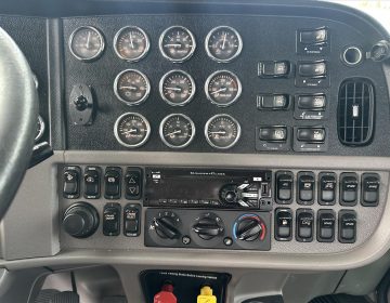 2021 Peterbilt 389 Daycab 663249