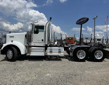 2014 Kenworth W900l Daycab Glider Kit 439242