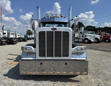2014 Peterbilt 389 Daycab Glider Kit 260941