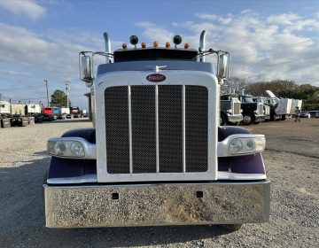 2016 Peterbilt 389 Daycab Glider Kit 417593