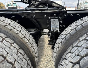 2018 Peterbilt 389 Daycab 497099