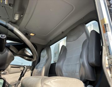 2018 Peterbilt 389 Daycab 497099