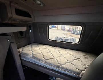 2021 Peterbilt 389 Glider Kit 421oneta