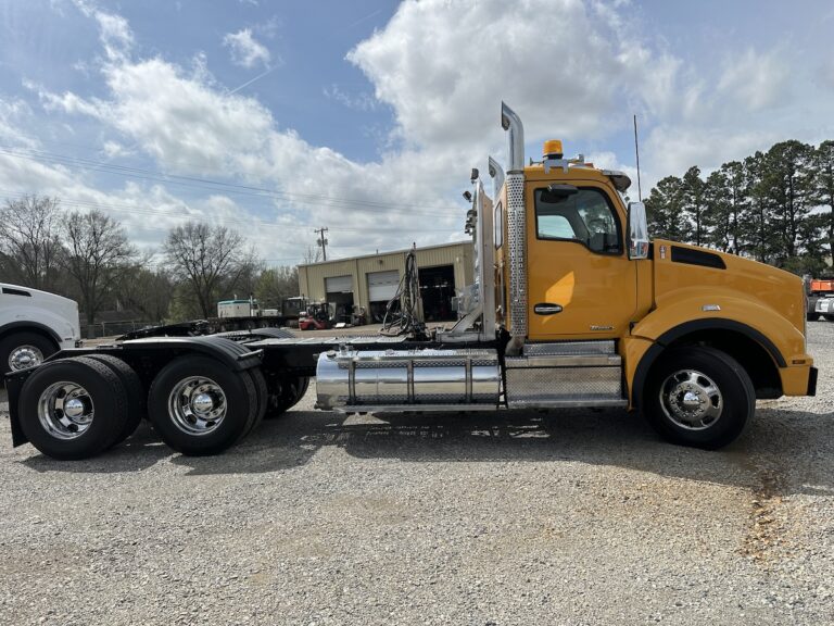 2020 KENWORTH T880 DAYCAB photo 4