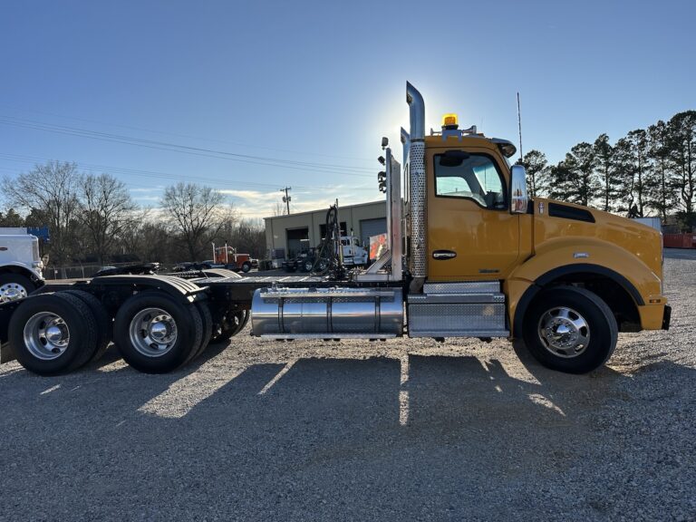 2020 KENWORTH T880 DAYCAB photo 4