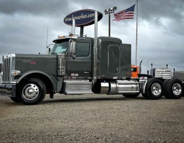 2026 Peterbilt 589 Sleeper 779291