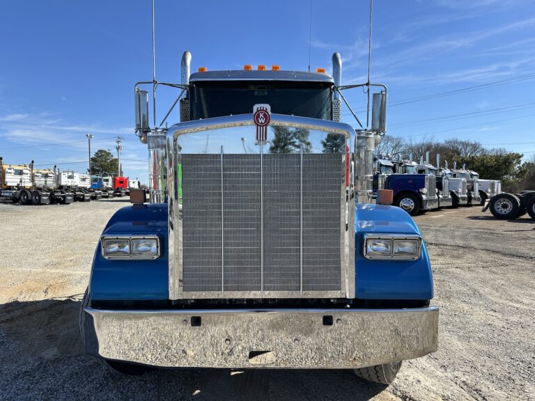 2023 KENWORTH W900 DAYCAB photo 2