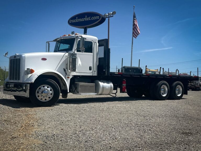 2009 PETERBILT 367 FLATBED TRUCK photo 1