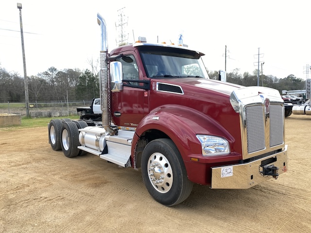 2018 KENWORTH T880 DAYCAB photo 1