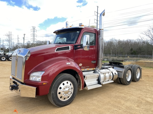 2018 KENWORTH T880 DAYCAB photo 2