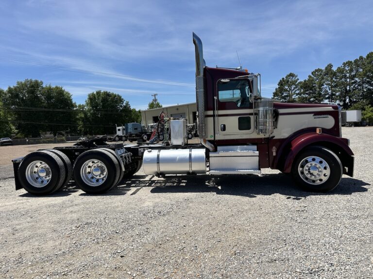 2018 KENWORTH W900L DAYCAB photo 4