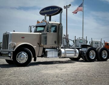 2016 PETERBILT 389 DAYCAB GLIDER KIT 341326