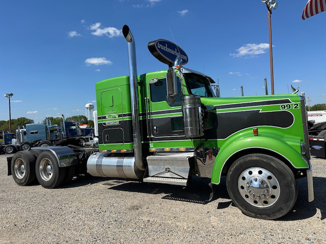 2014 KENWORTH W900L PRE ELOG GLIDER KIT