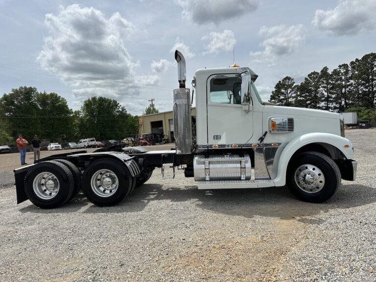 2020 FREIGHTLINER CORONADO DAYCAB GLIDER KIT photo 4