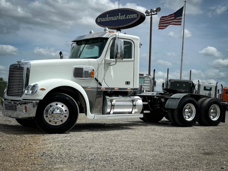 2020 FREIGHTLINER CORONADO DAYCAB GLIDER KIT photo 1