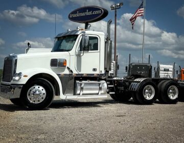 2020 Freightliner Coronado Daycab Glider Kit Me6219