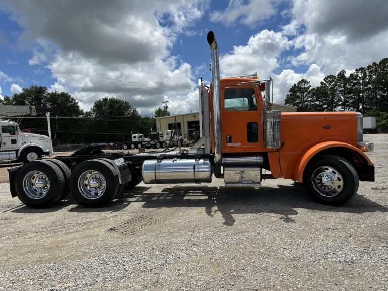 2014 PETERBILT 389 GLIDER KIT DAYCAB photo 4