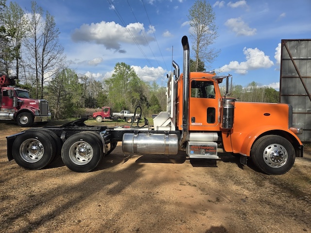 2014 PETERBILT 389 GLIDER KIT DAYCAB