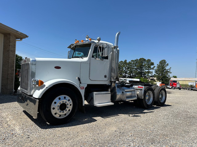 2000 PETERBILT 378 DAYCAB photo 3