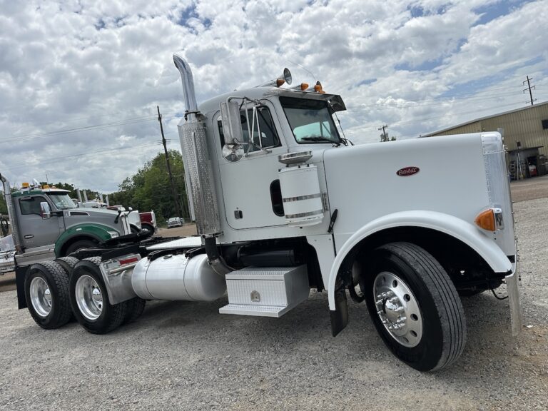 2000 PETERBILT 378 DAYCAB photo 3