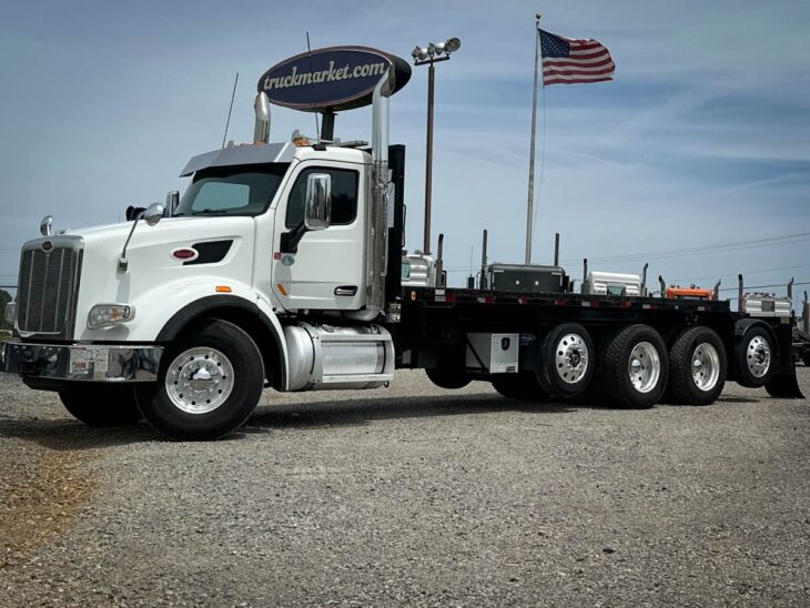 2017 PETERBILT 567 FLATBED TRUCK 451079
