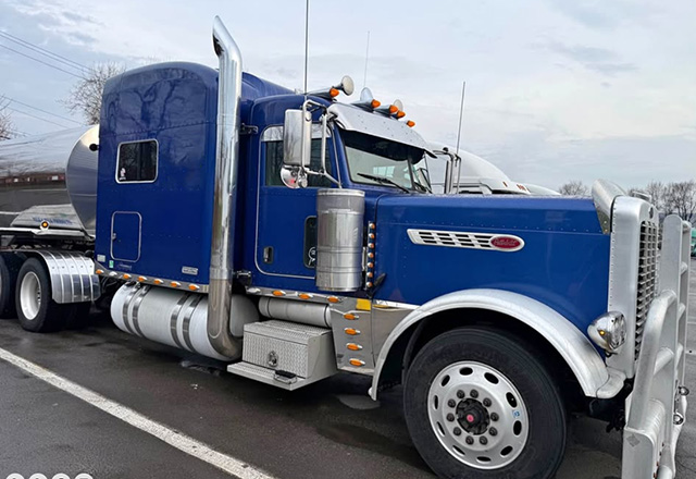 2016 PETERBILT 389 PRIDE & CLASS GLIDER KIT 408742