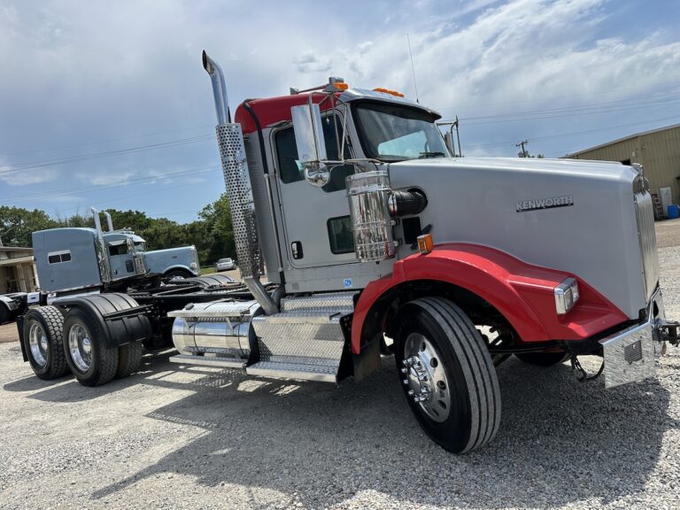 2016 KENWORTH T800 DAYCAB photo 3