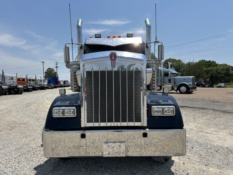 2017 KENWORTH W900L GLIDER KIT photo 2