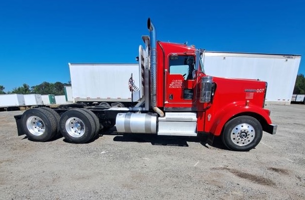 2020 KENWORTH W900L DAYCAB