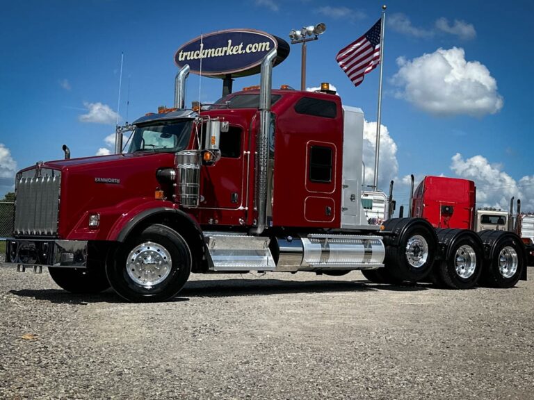 2025 KENWORTH T800W TRI AXLE SLEEPER photo 1