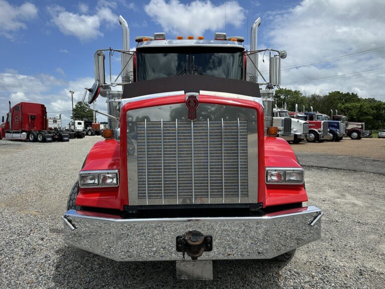 2021 KENWORTH T800 TRI AXLE SLEEPER photo 2