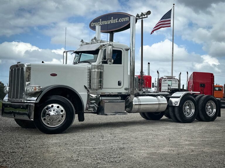 2014 PETERBILT 389 DAYCAB GLIDER KIT photo 1