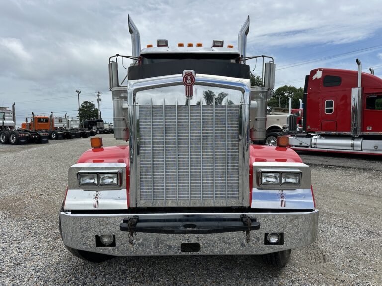 2018 KENWORTH W900L DAYCAB GLIDER KIT photo 2
