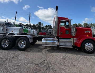 2018 Kenworth W900l Daycab Glider Kit 203399
