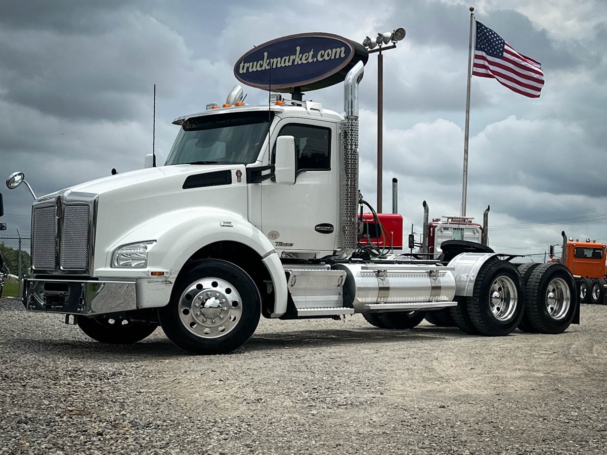 2020 KENWORTH T880 DAYCAB 408138