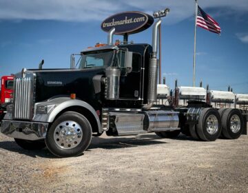 2016 Kenworth W900l Daycab Glider Kit 128139