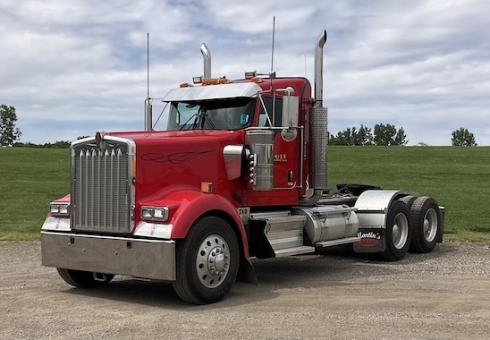 2018 KENWORTH W900L DAYCAB GLIDER KIT