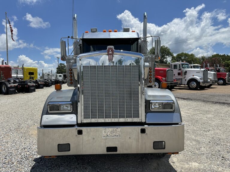 2015 KENWORTH W900L GLIDER KIT photo 2