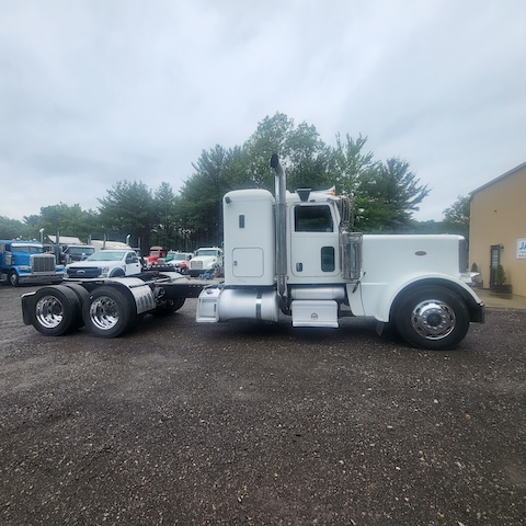2014 PETERBILT 389 GLIDER KIT photo 2