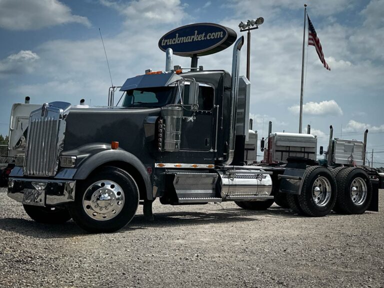 2014 KENWORTH W900L DAYCAB GLIDER KIT 452727