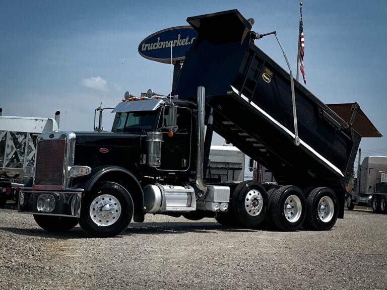 2016 PETERBILT 389 TRI AXLE DUMP TRUCK GLIDER KIT photo 1