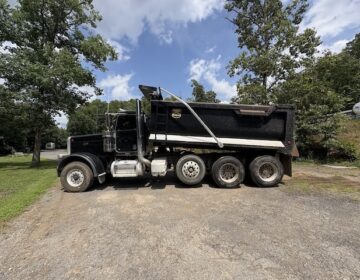 2016 Peterbilt 389 Tri Axle Dump Truck Glider Kit 417235