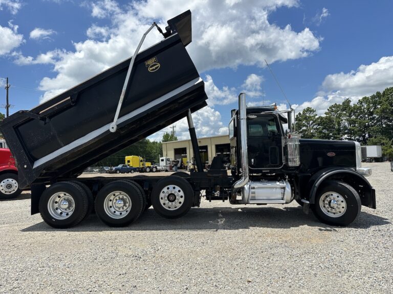2016 PETERBILT 389 TRI AXLE DUMP TRUCK GLIDER KIT photo 4