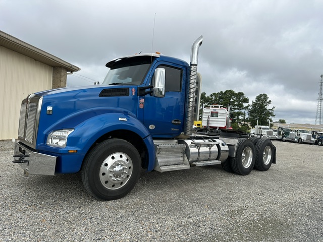 2024 KENWORTH T880 DAYCAB photo 3