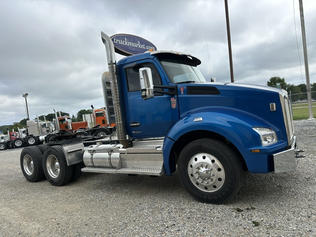 2024 KENWORTH T880 DAYCAB 353917