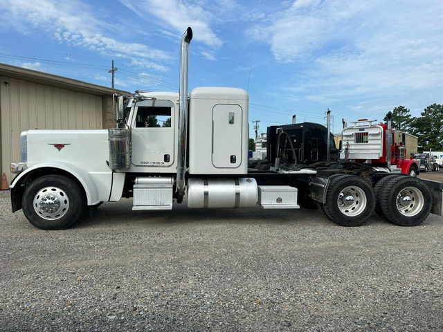 2014 PETERBILT 389 GLIDER KIT photo 4