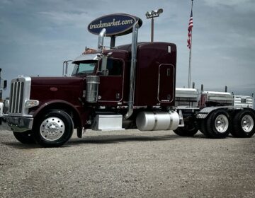 2018 PETERBILT 389 SLEEPER 480106
