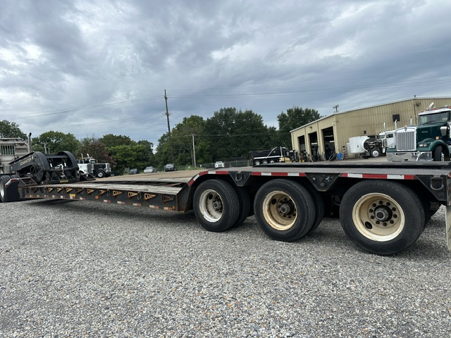 2014 DYNAWELD DOMINATOR 55 TON LOWBOY photo 3