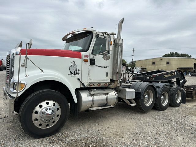2006 INTERNATIONAL 5900 TRI AXLE DAYCAB photo 3