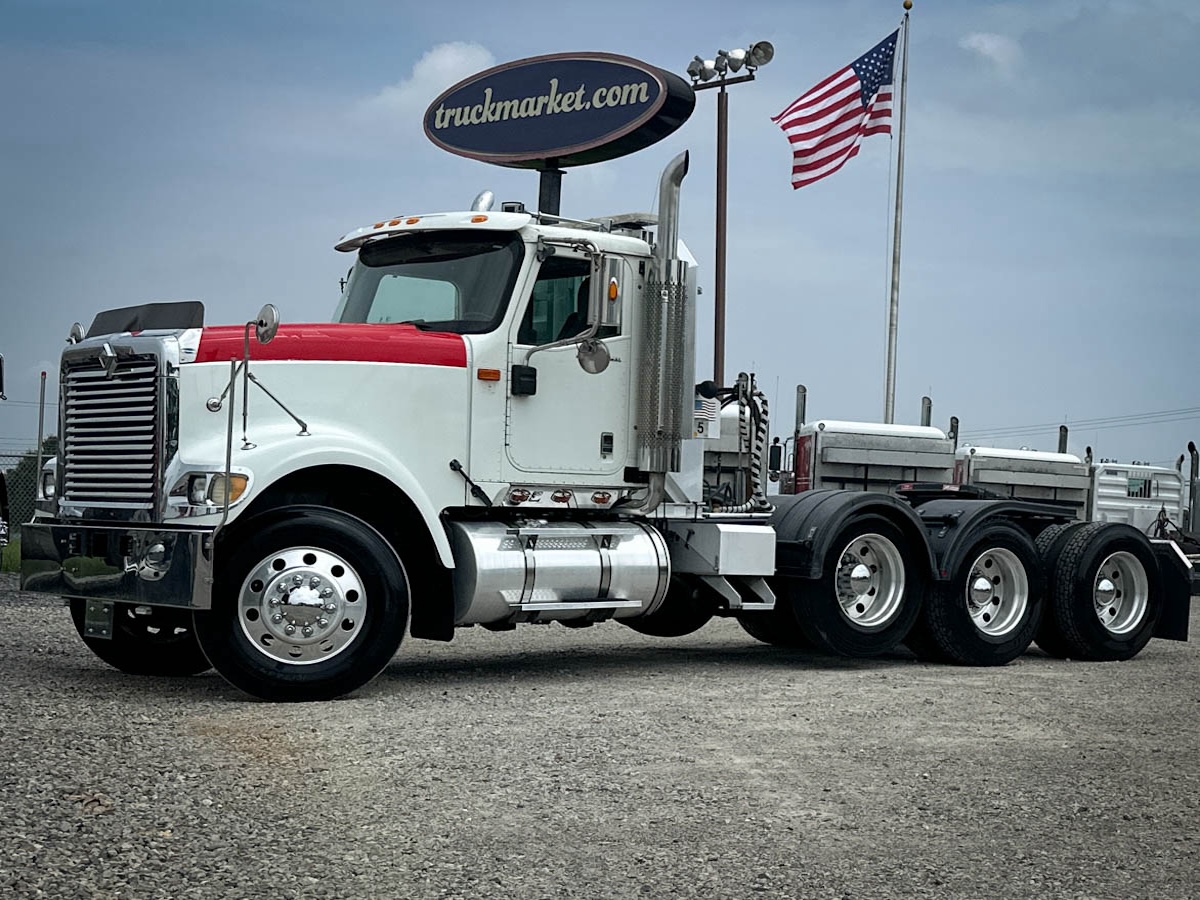 2006 INTERNATIONAL 5900 TRI AXLE DAYCAB 178358
